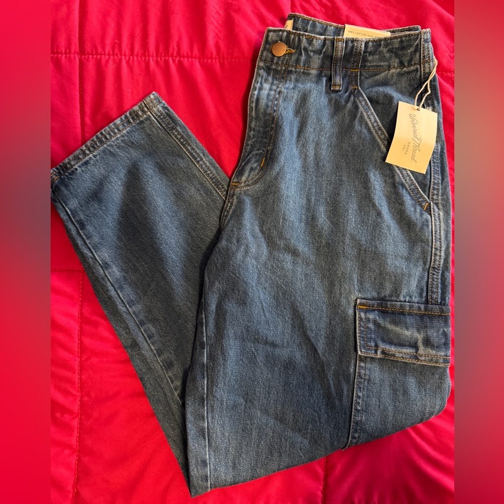 Universal Thread Boyfriend Cargo Jeans